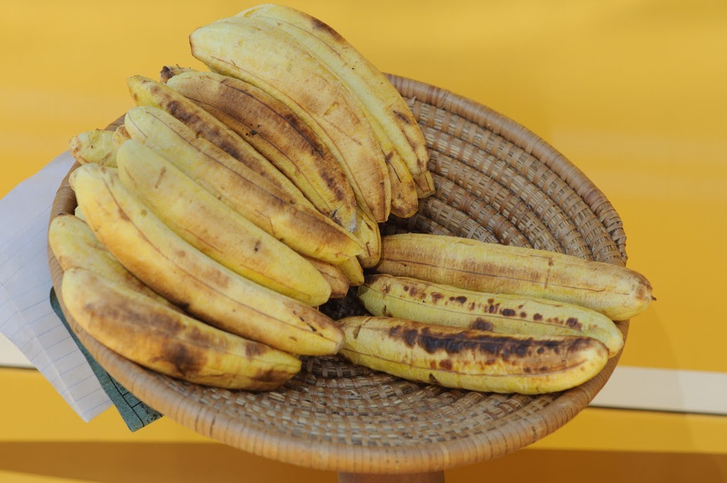смажені печені жарені банани