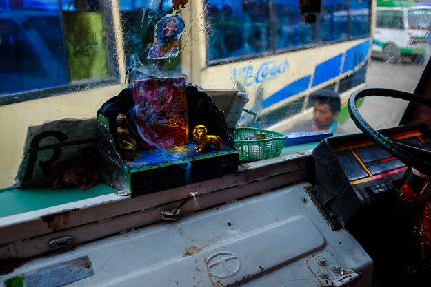 Непал Транспорт