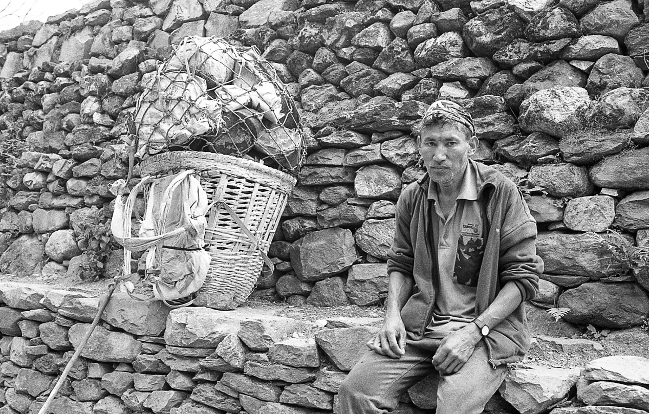 носії вантажів Непал